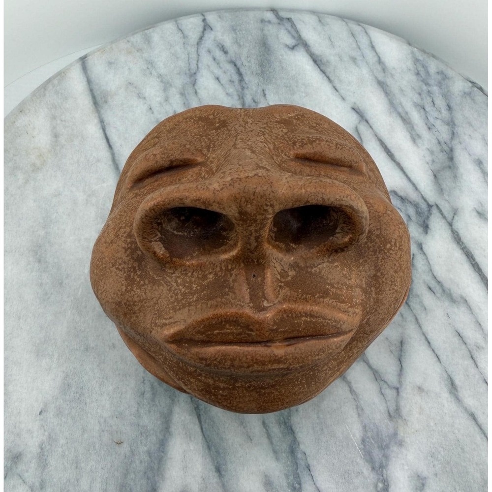 Vintage Studio Pottery Face Jar With Lid Nose Pot Whimsical Surrealist Brutalist - Picture 3 of 17